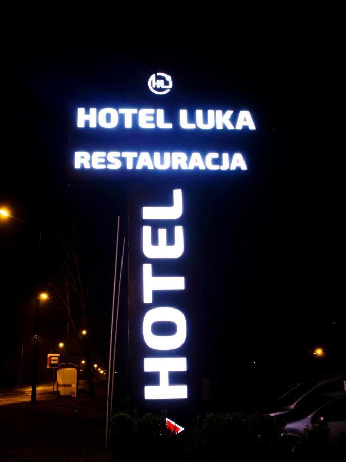 Hotel Luka رادوم المظهر الخارجي الصورة